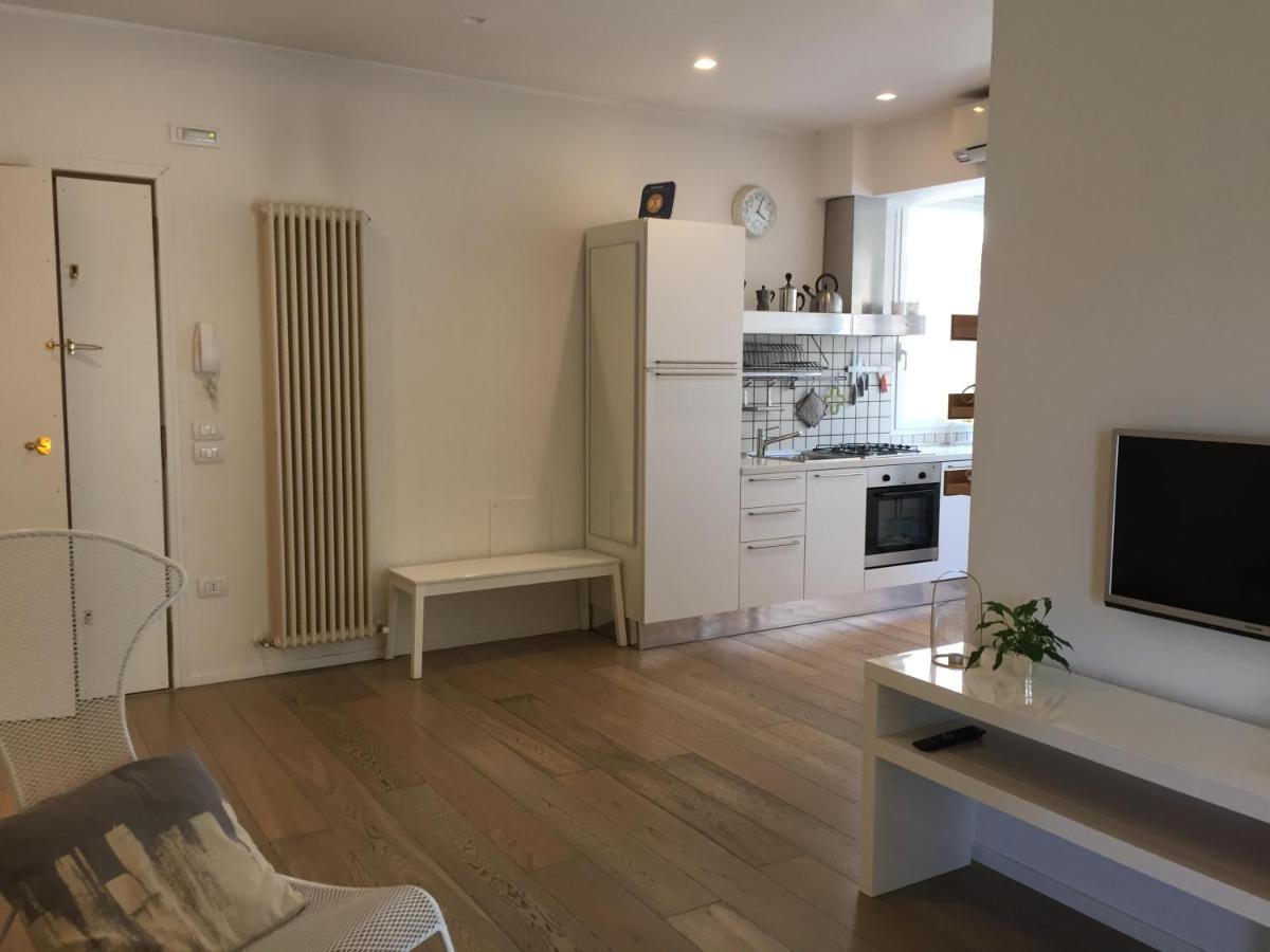 Suite Mare Centro Pesaro Ngoại thất bức ảnh