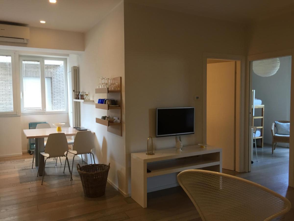 Suite Mare Centro Pesaro Ngoại thất bức ảnh